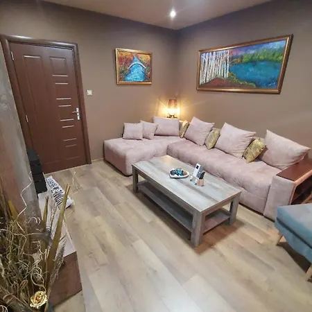 загора апартмент * סטרה זגורה