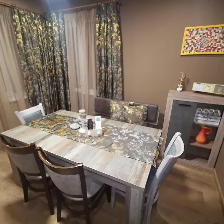 загора апартмент סטרה זגורה