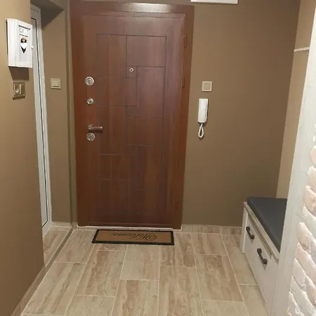 загора апартмент * Eski Zağra